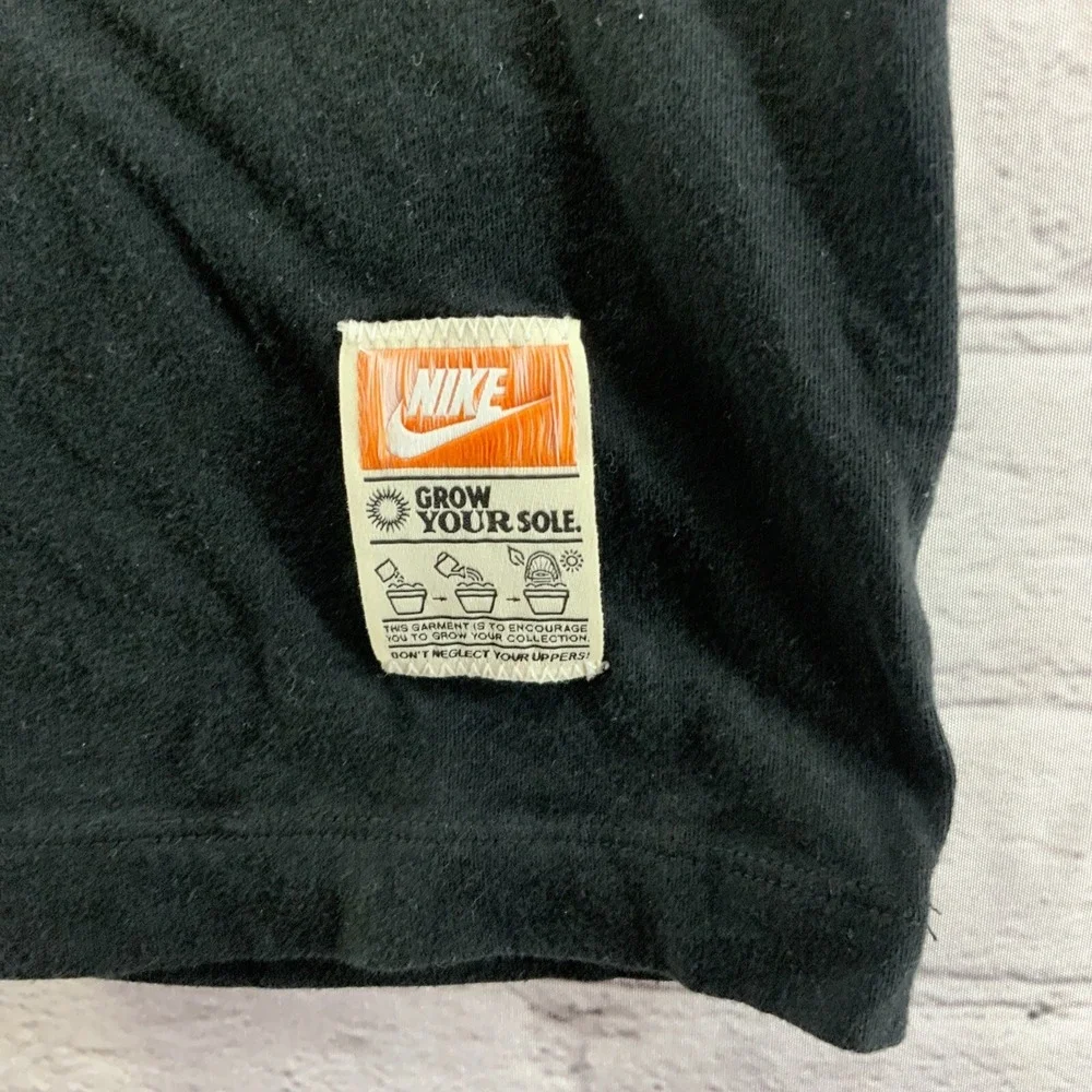 Nike Tee Mens Sz S Grow Your‎ Sole Black